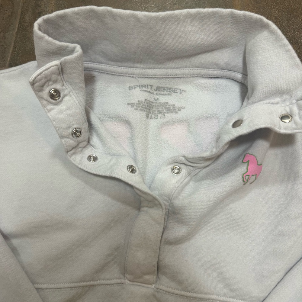 Spirit Jersey Pink Pony Snap Neck Sweatshirt Light Gray Size M Rare - Picture 4 of 9